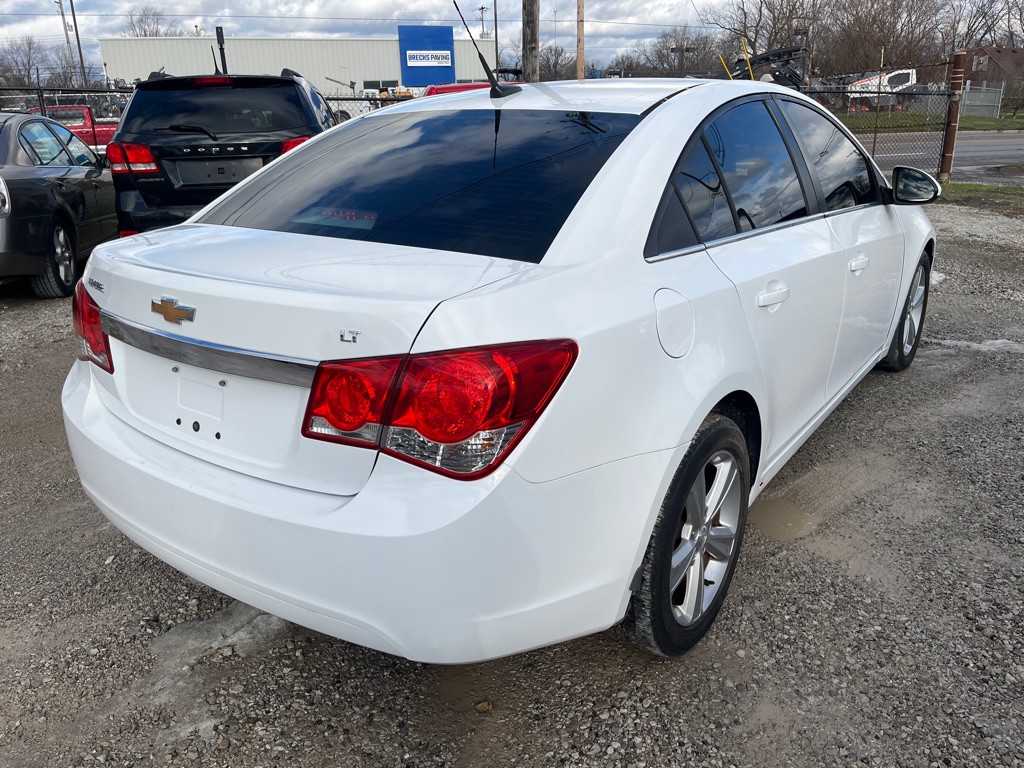 2014 Chevrolet Cruze Image 5