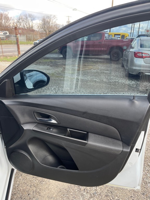 2014 Chevrolet Cruze Image 19