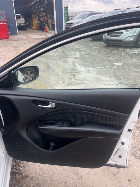 2014 Dodge Dart Image 18