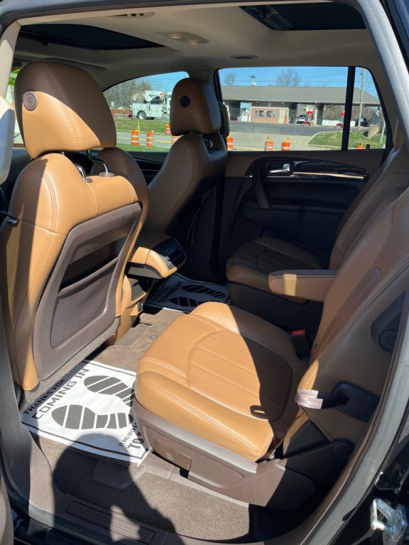 2017 Buick Enclave Image 15