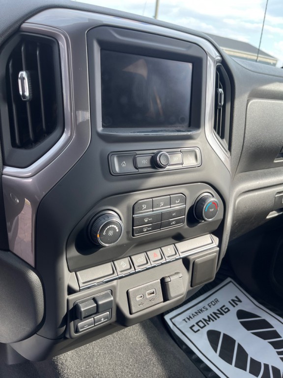 2021 Chevrolet Silverado 1500 Image 12