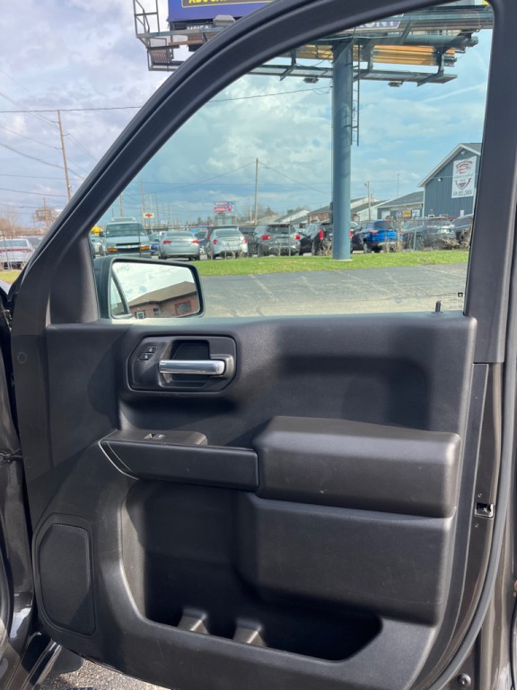 2021 Chevrolet Silverado 1500 Image 17