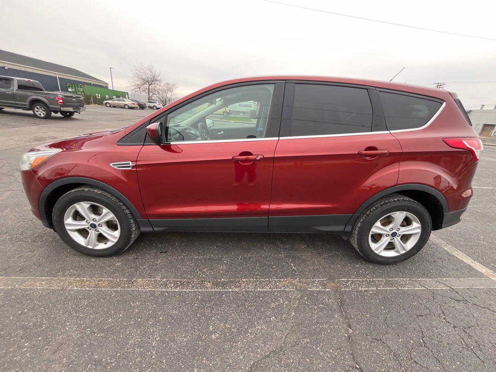 2016 Ford Escape Image 2