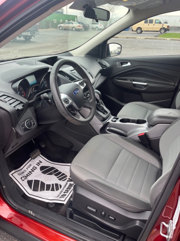 2016 Ford Escape Image 10