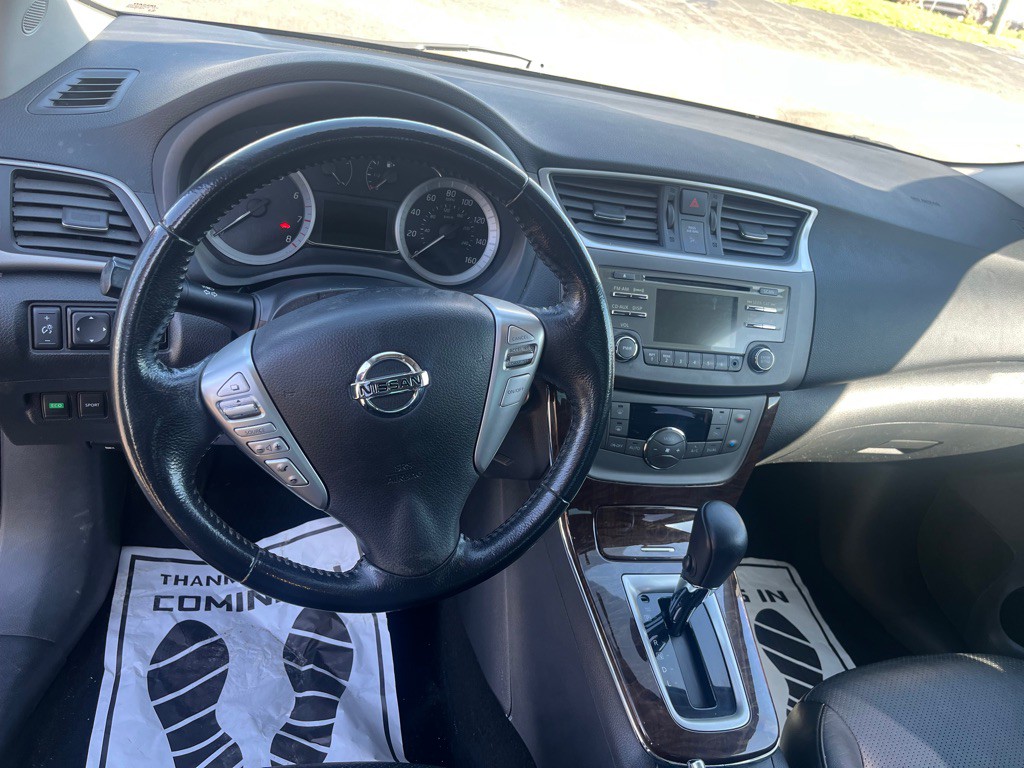 2013 Nissan Sentra Image 12