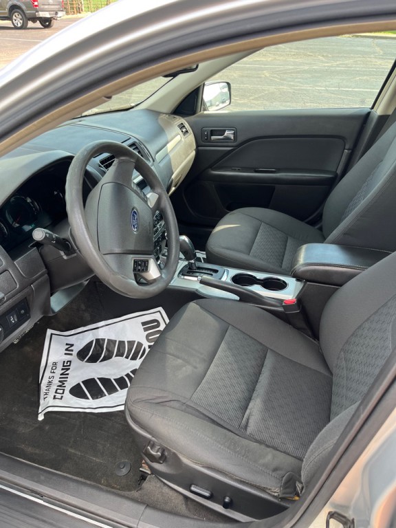 2011 Ford Fusion Image 10