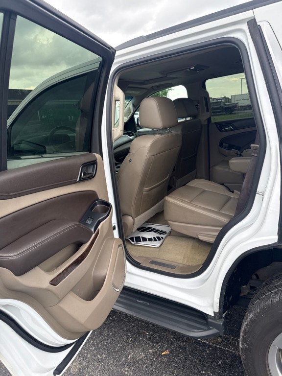 2017 Chevrolet Tahoe Image 5