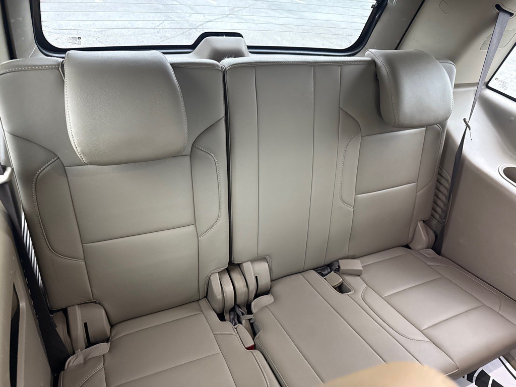 2017 Chevrolet Tahoe Image 12
