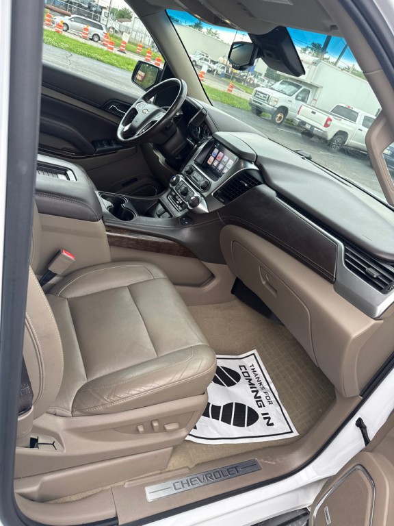 2017 Chevrolet Tahoe Image 14