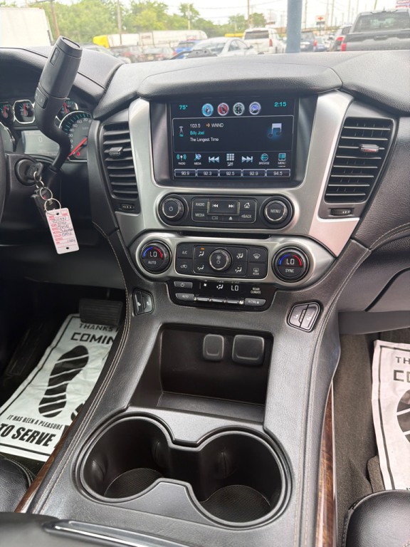 2016 Chevrolet Suburban Image 11