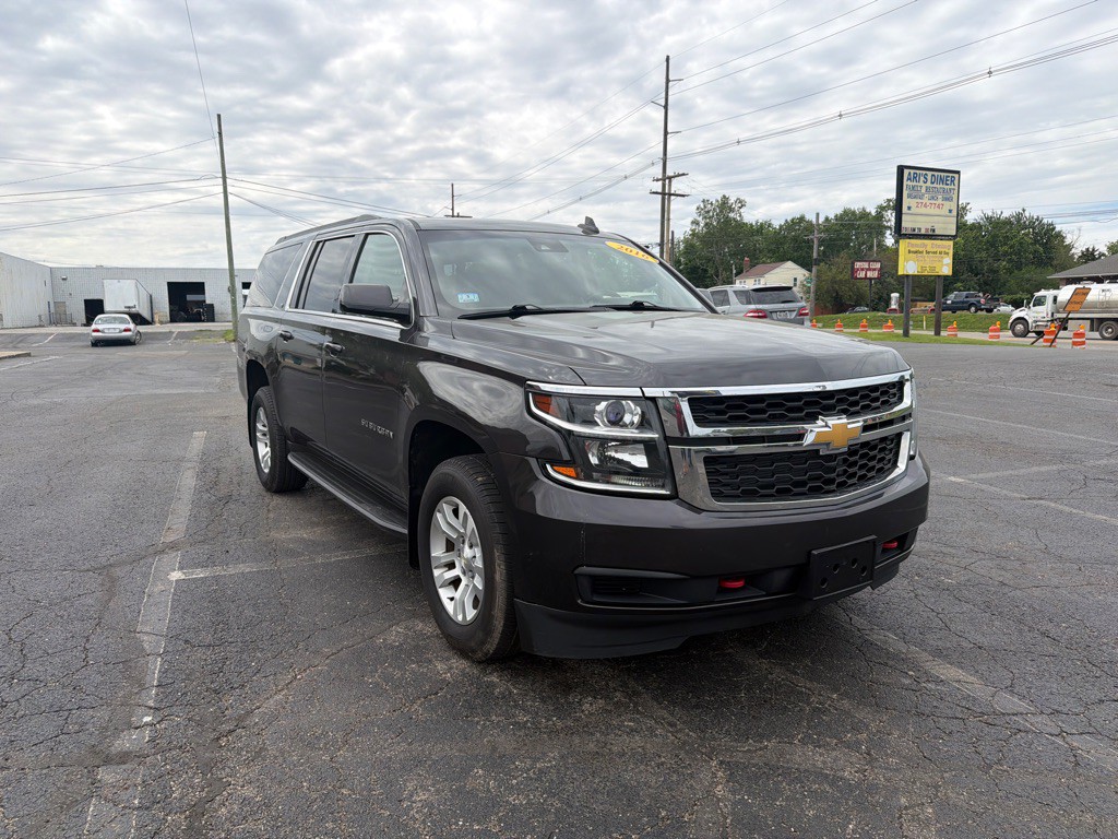 2016 Chevrolet Suburban Image 13