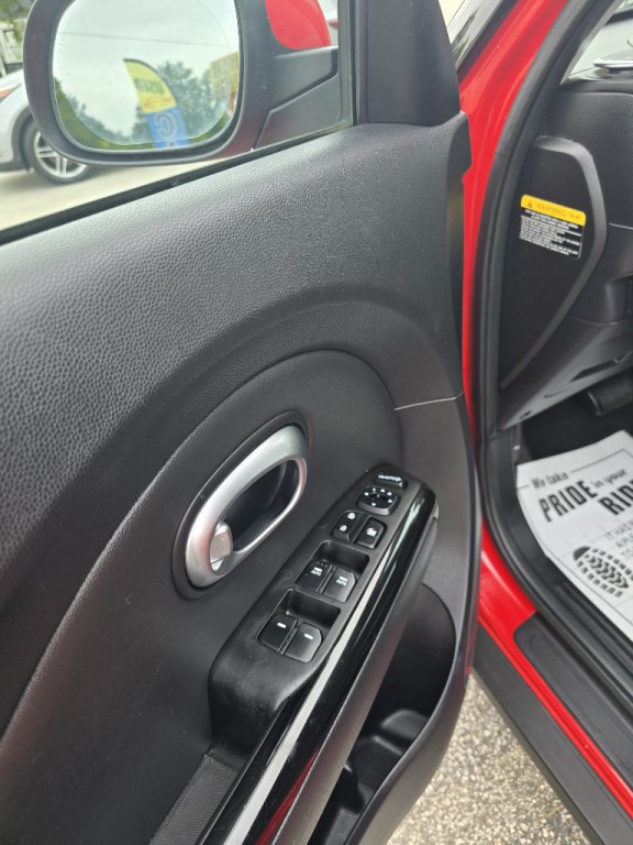 2014 Kia Soul Image 5
