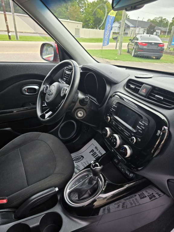 2014 Kia Soul Image 12