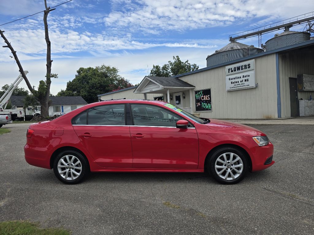 2013 Volkswagen Jetta Image 1