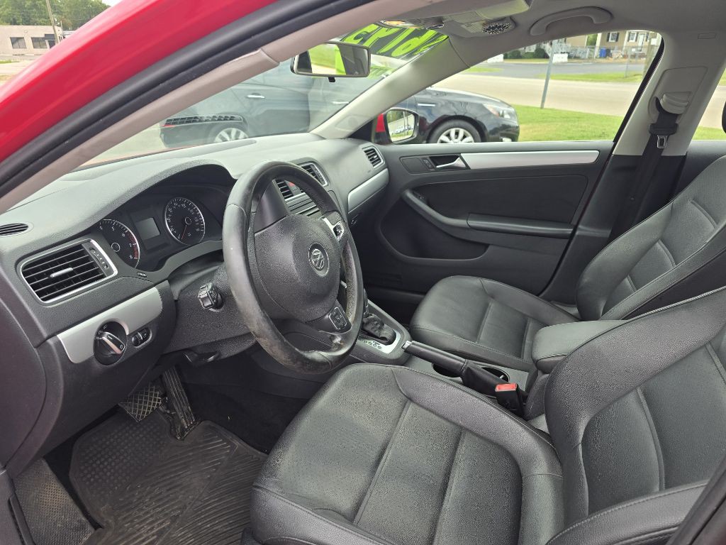 2013 Volkswagen Jetta Image 13