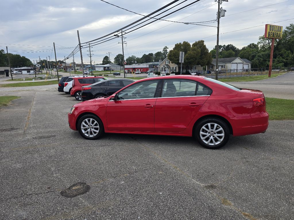 2013 Volkswagen Jetta Image 2