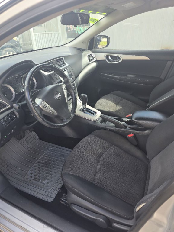 2015 Nissan Sentra Image 6