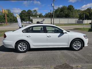 Image for 2018 Volkswagen Passat 2.0T S ID: 6855352