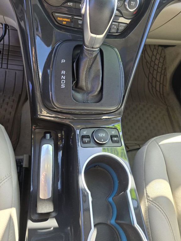 2015 Ford Escape Image 9