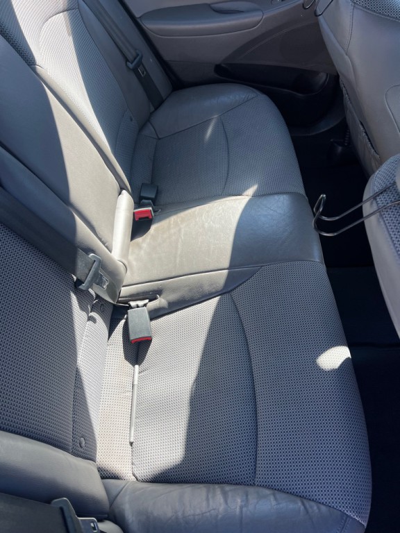 2013 Hyundai Sonata Image 11