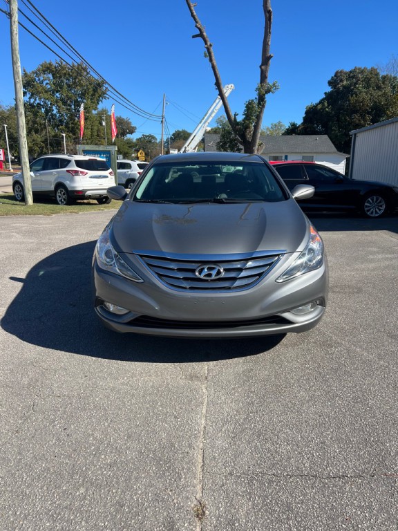 2013 Hyundai Sonata Image 3