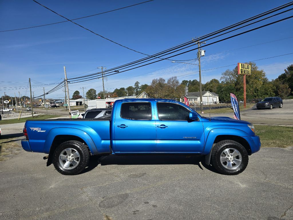 2011 Toyota Tacoma Image 1