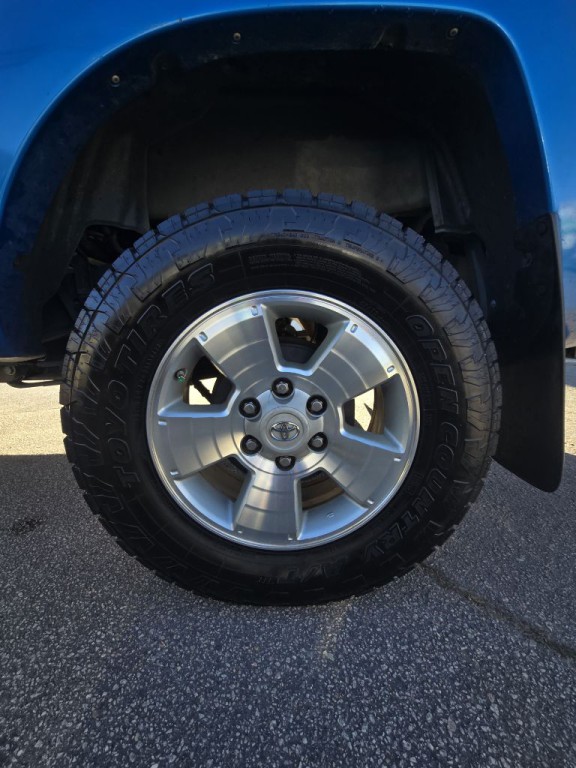 2011 Toyota Tacoma Image 7