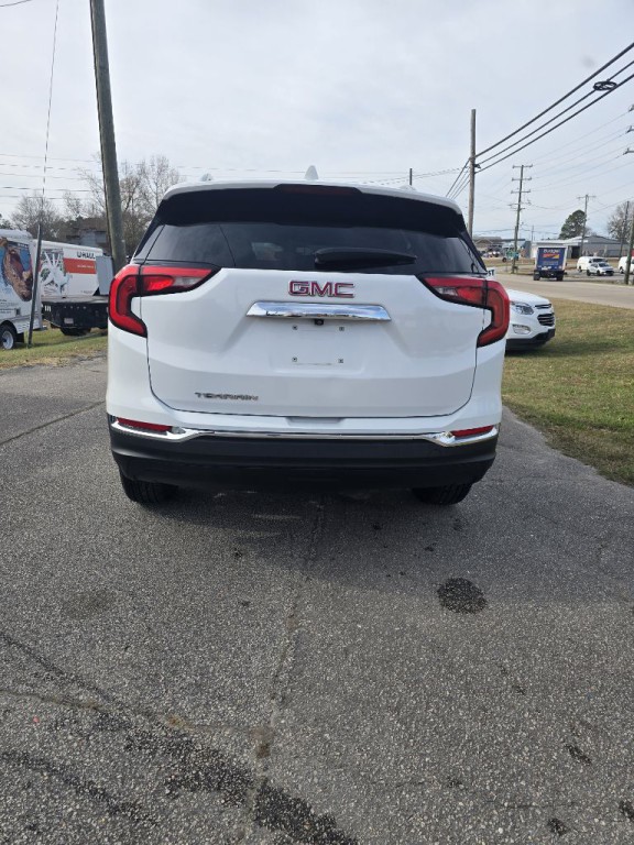 2020 GMC Terrain Image 4