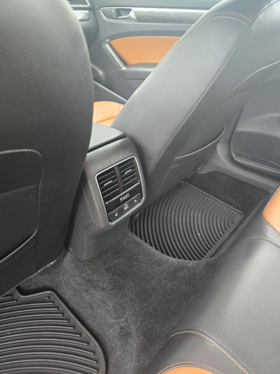 2018 Volkswagen Passat Image 10