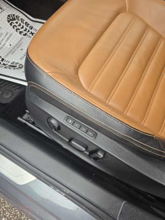 2018 Volkswagen Passat Image 15