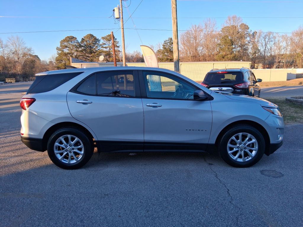 2020 Chevrolet Equinox Image 2