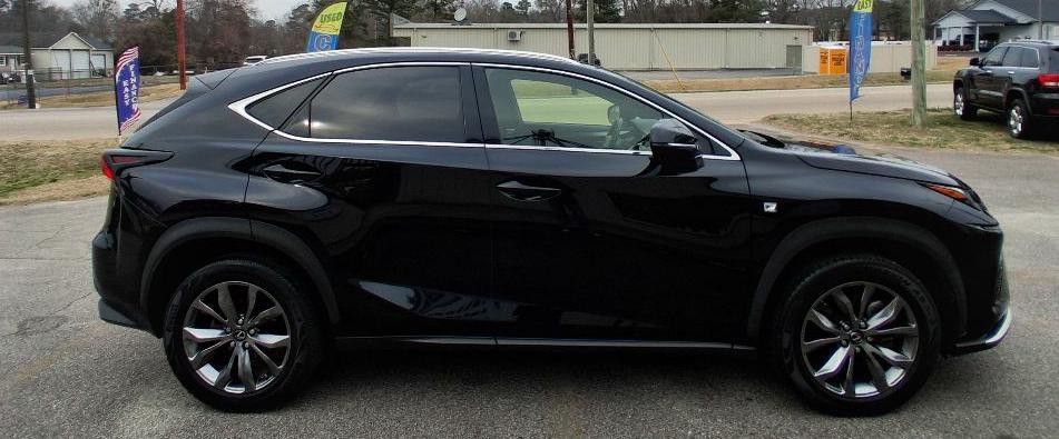 2021 Lexus NX 300 Image 3