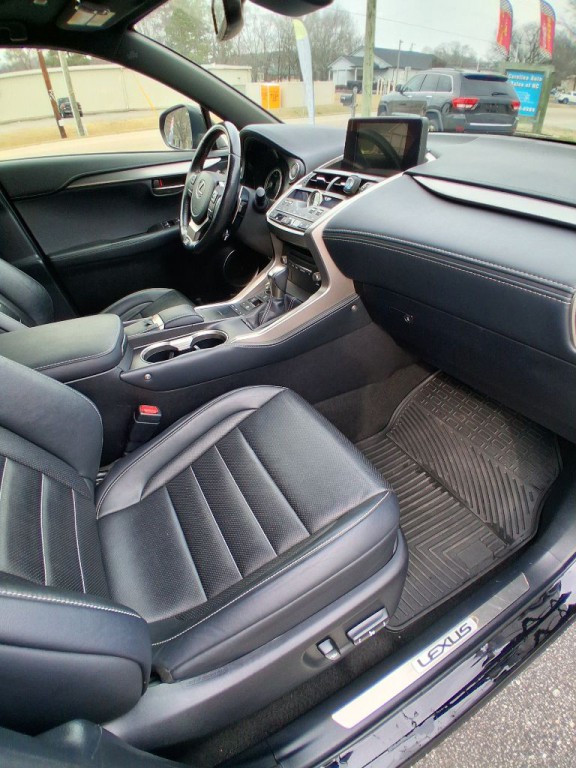 2021 Lexus NX 300 Image 23