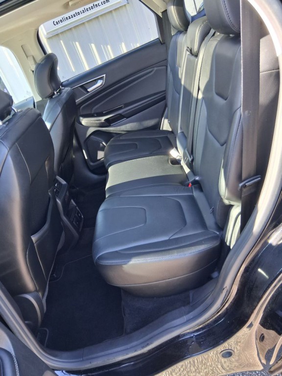 2016 Ford Edge Image 11