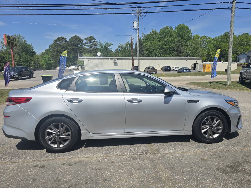 2020 Kia Optima Image 12