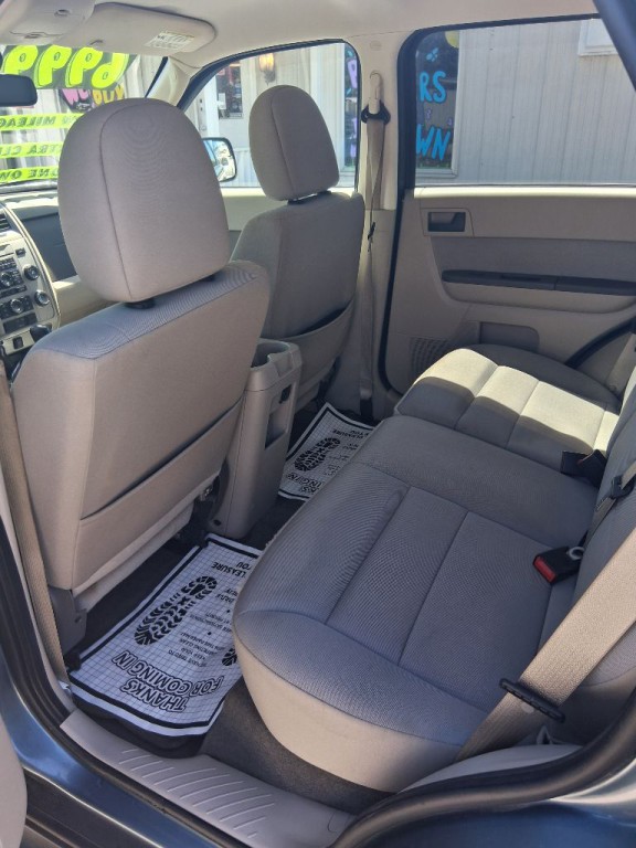 2011 Ford Escape Image 6