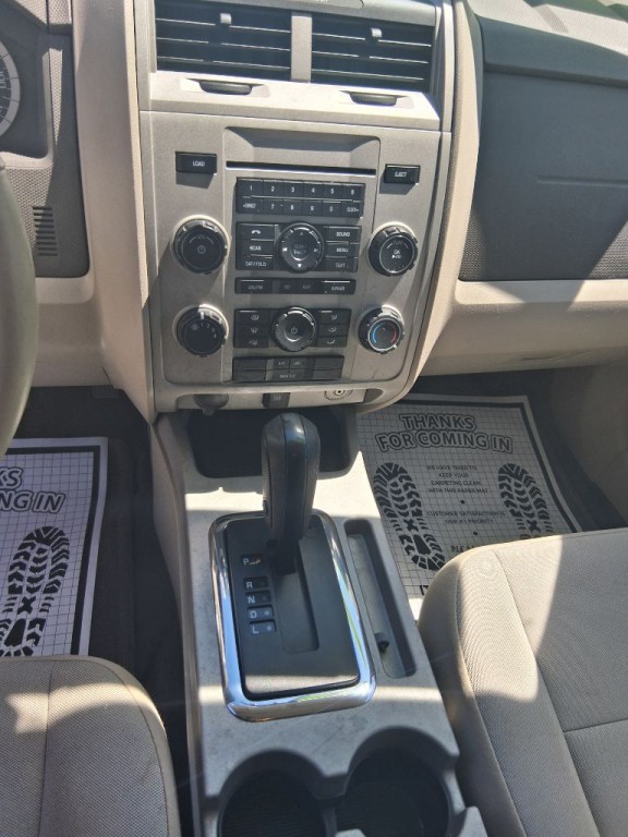 2011 Ford Escape Image 10