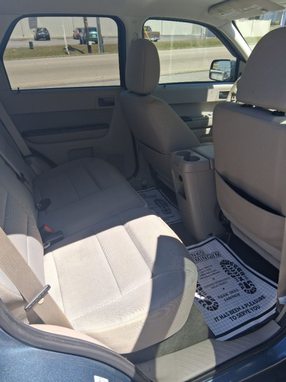 2011 Ford Escape Image 11