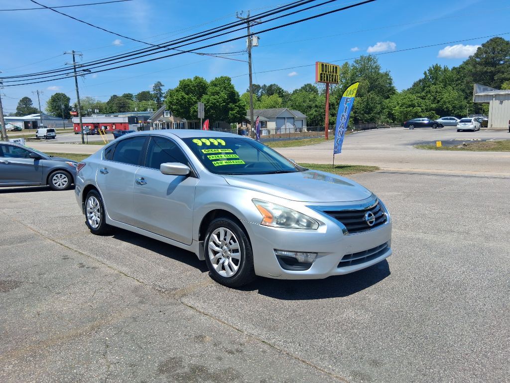 2015 Nissan Altima Image 7
