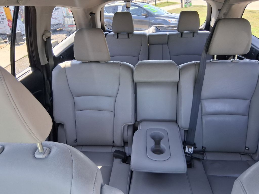 2016 Honda Pilot Image 14