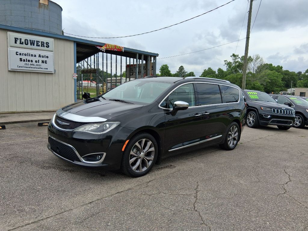 2019 Chrysler Pacifica Image 2