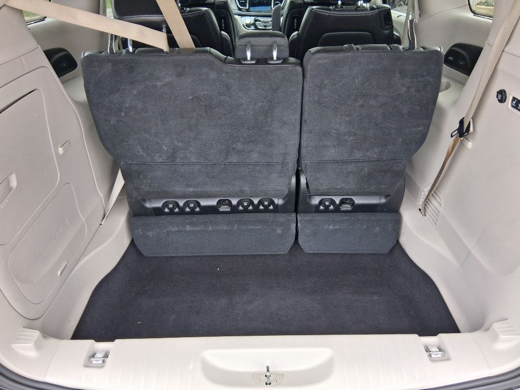 2019 Chrysler Pacifica Image 15