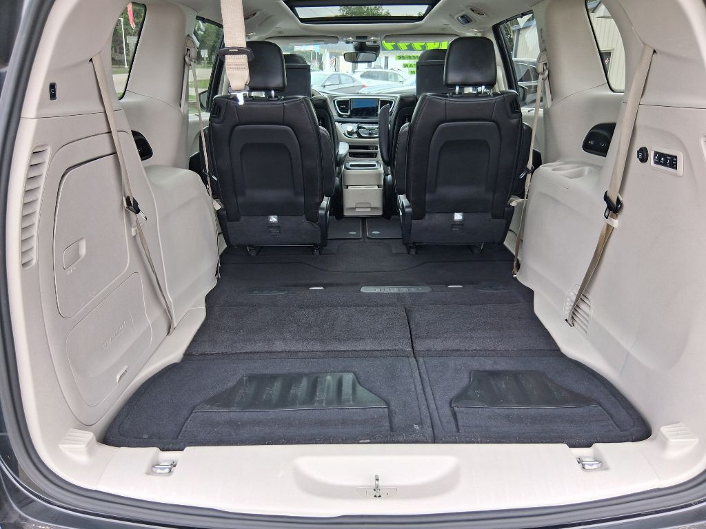 2019 Chrysler Pacifica Image 22