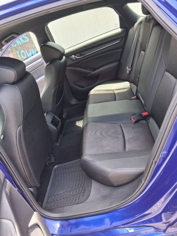 2020 Honda Accord Image 7