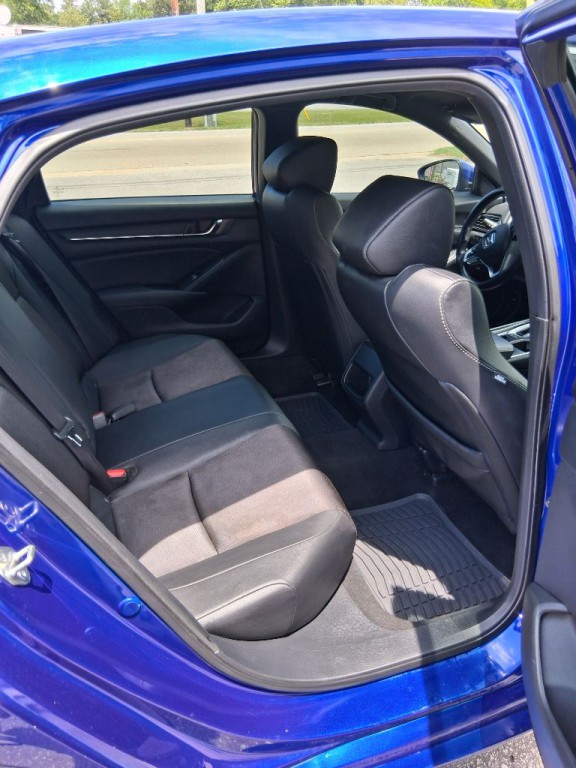 2020 Honda Accord Image 12