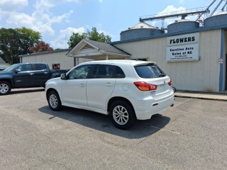Image for 2011 Mitsubishi Outlander ES ID: 7544066