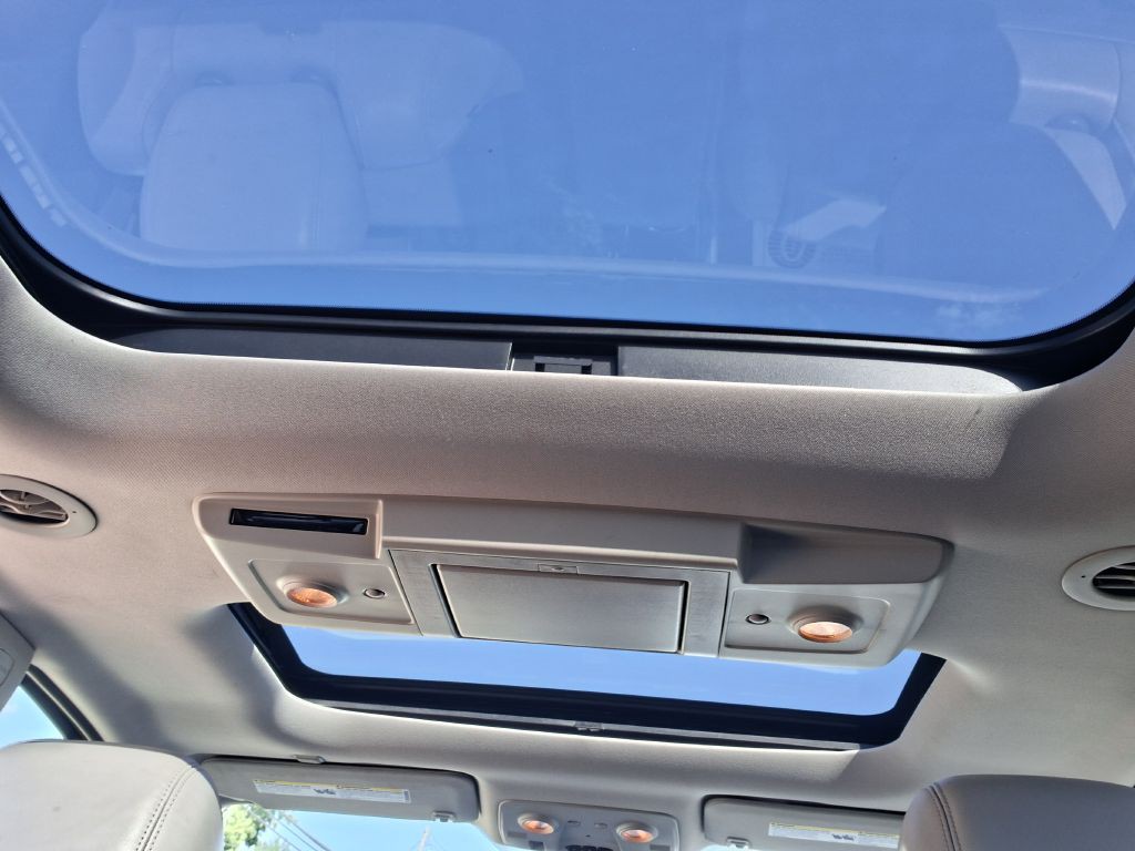 2015 GMC Acadia Image 9