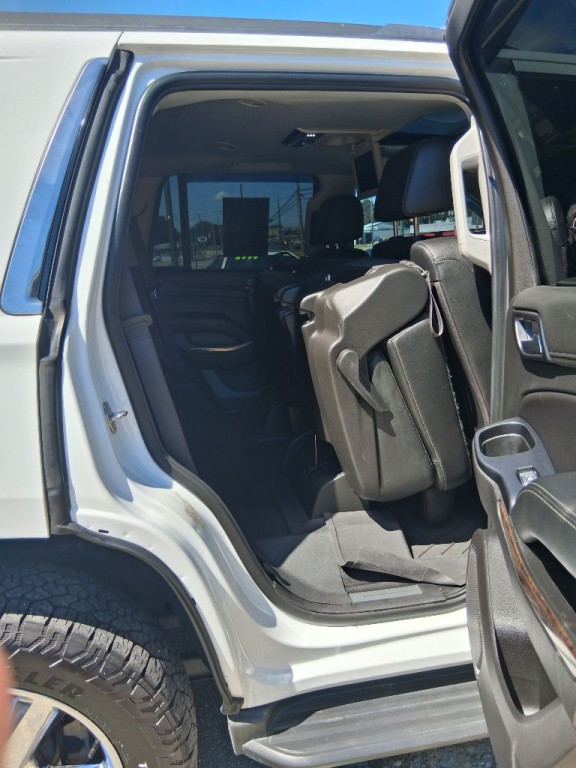 2019 Chevrolet Tahoe Image 16