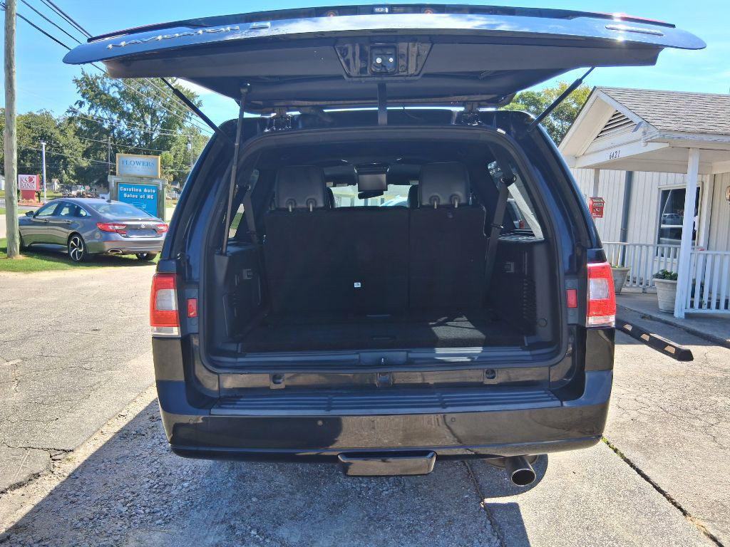2016 Lincoln Navigator Image 4