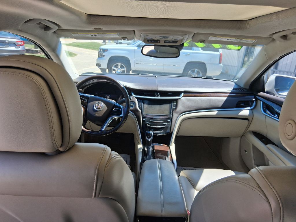 2013 Cadillac XTS Image 11